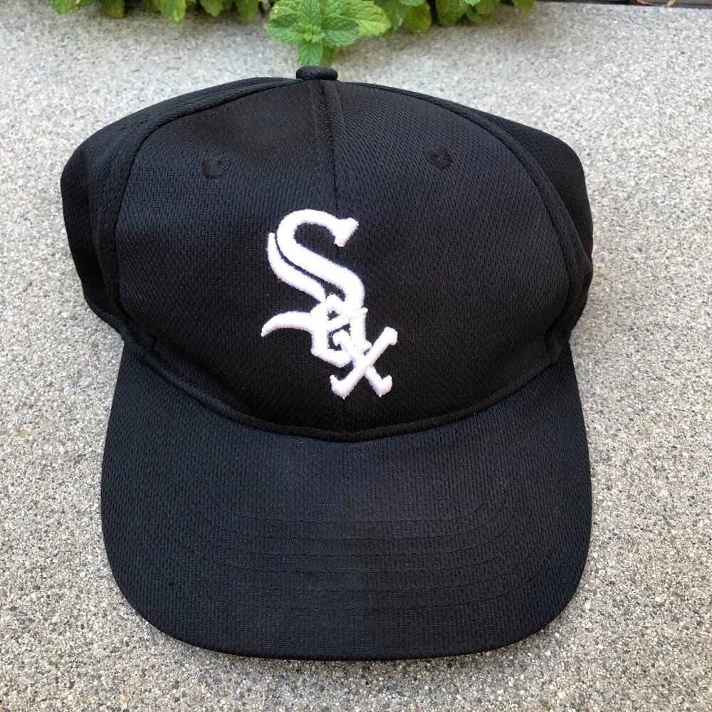 OC SPORTS Chicago White Sox Youth Boys Black Adjustable MLB Baseball Cap​​